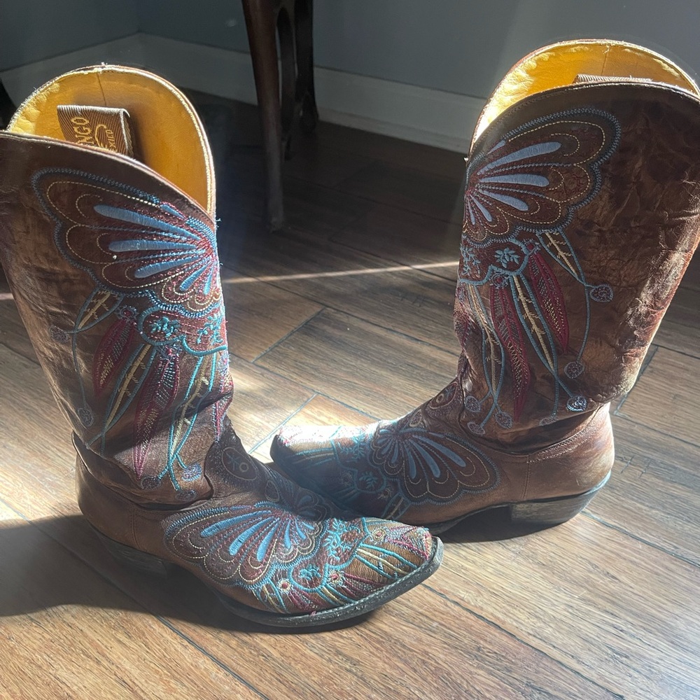 Old Gringo Brown Leather Cowboy Boots with Turquoise & Red Accents
